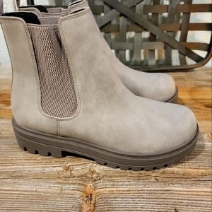 Soda boots gray